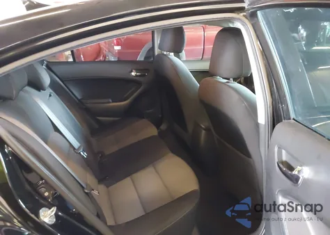 2014 Kia Forte Lx z USA, uszkodzony, nr VIN KNAFX4A67E5065533